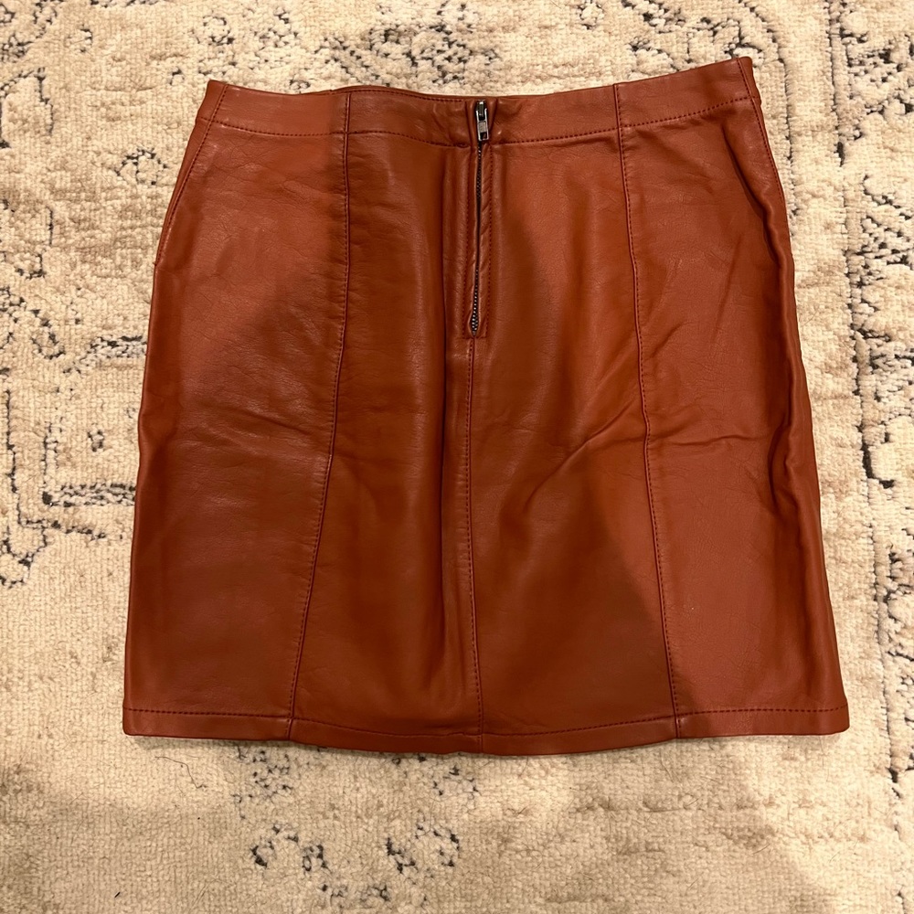 Forever21 Burnt orange/red skirt size small